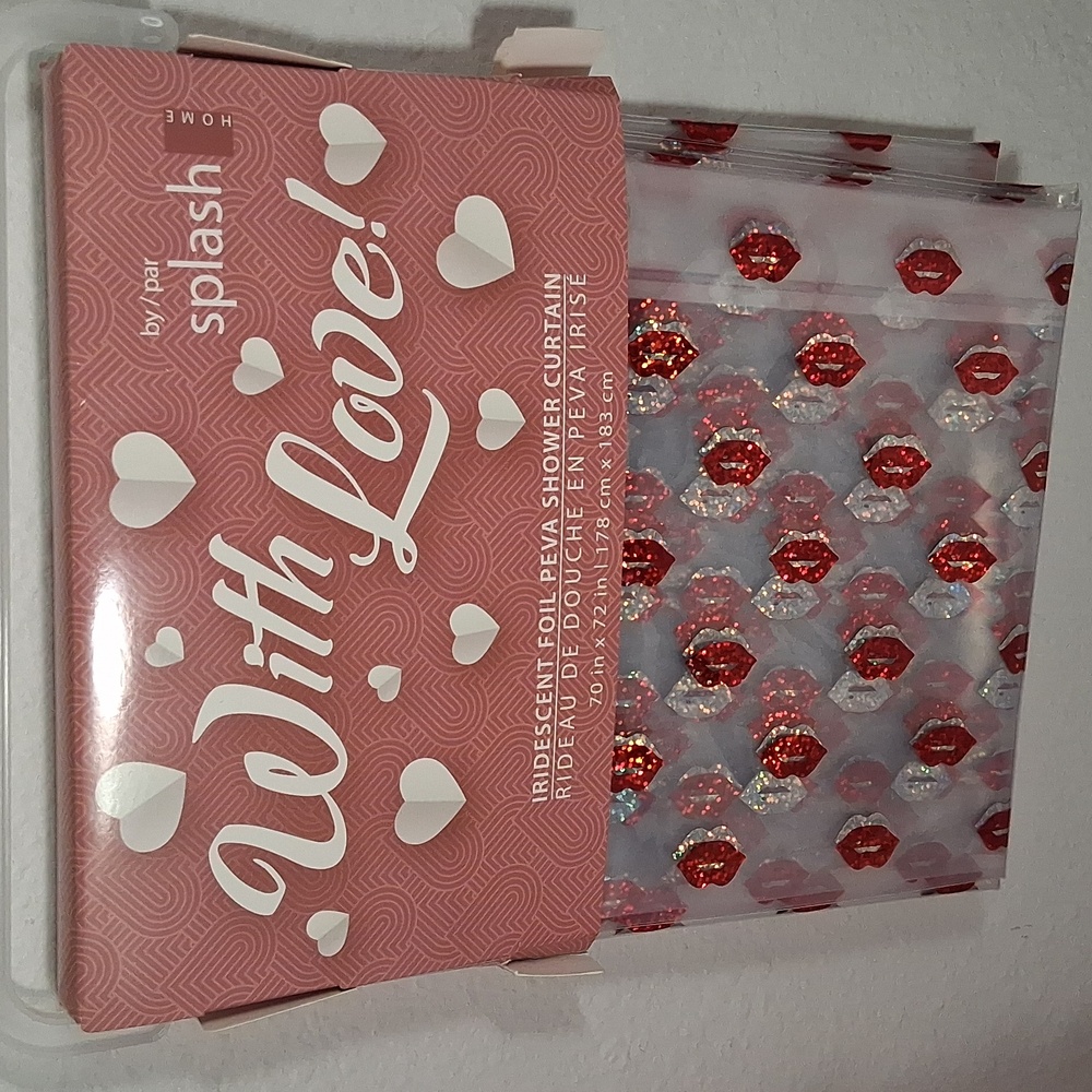 2004  Splash Love Shower Curtain with Lips  Red and White Design NWT
